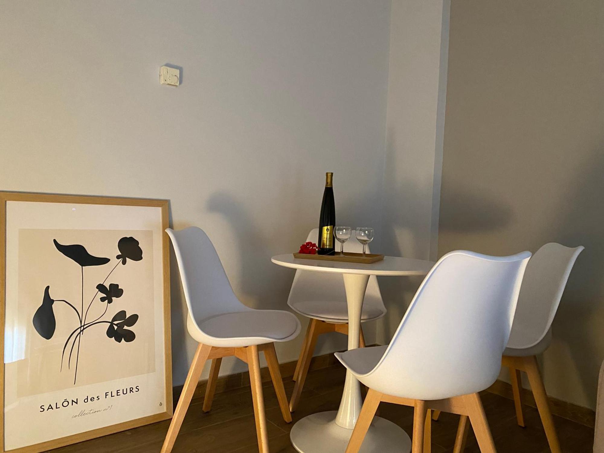 West Comfort Ateny Zewnętrze zdjęcie